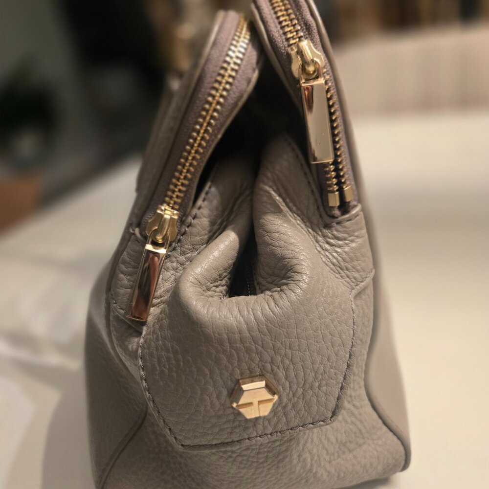 Tory Burch Gray Leather Satchel with Embossed Logo - Picture 4 of 10